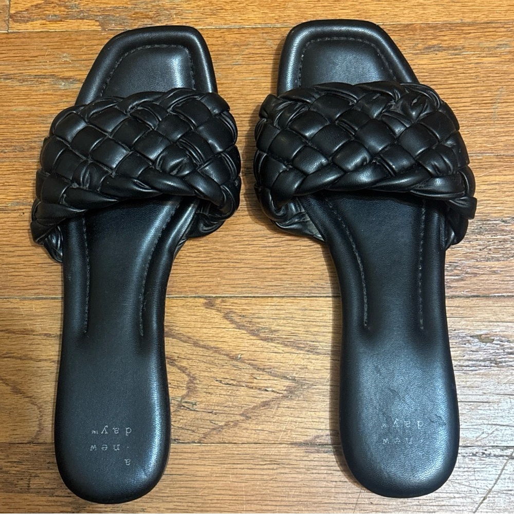 A New Day Black Braided Flat Sandals 7.5
